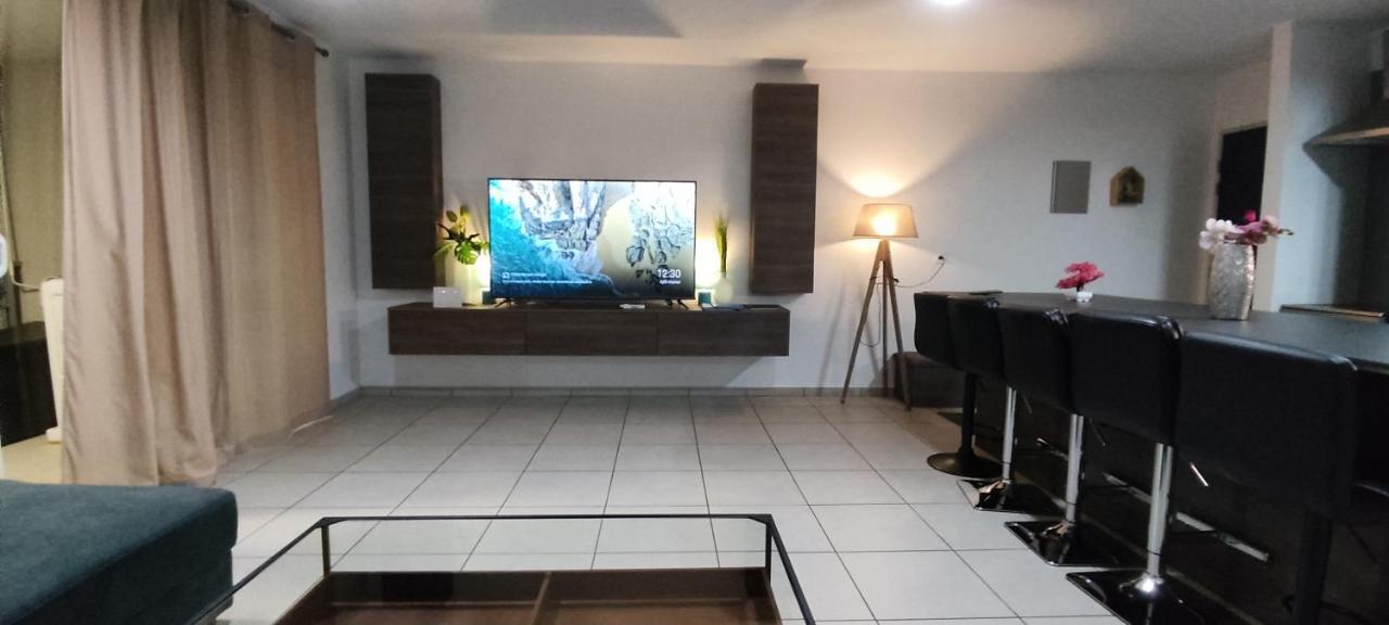 Elegant F3 A La Villa Stencer, Papeete, Calme Climatise Et Spacieux Papeete  Exterior foto